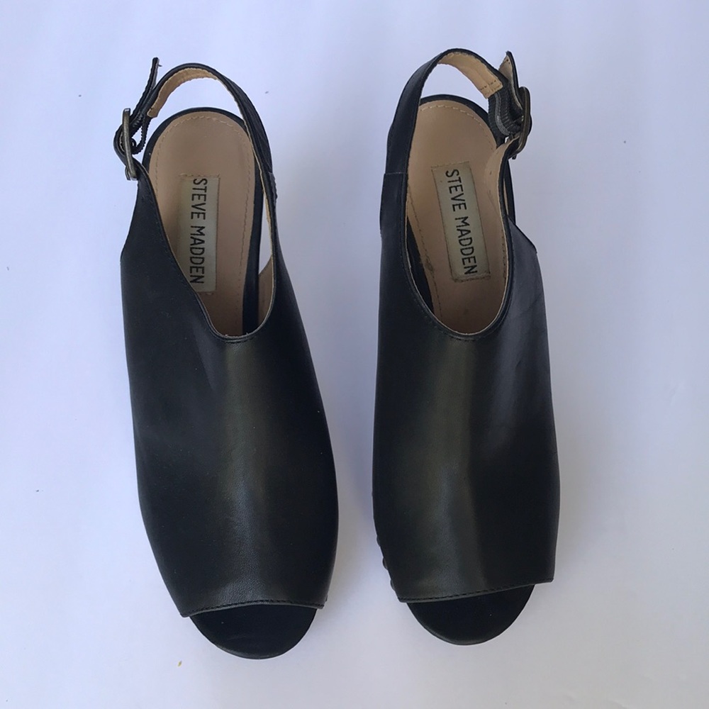 Steve Madden womens black leather w wood wedge